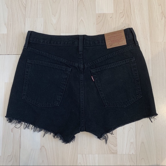 Levi’s Black Distressed Cut-Off Shorts - Picture 2 of 2